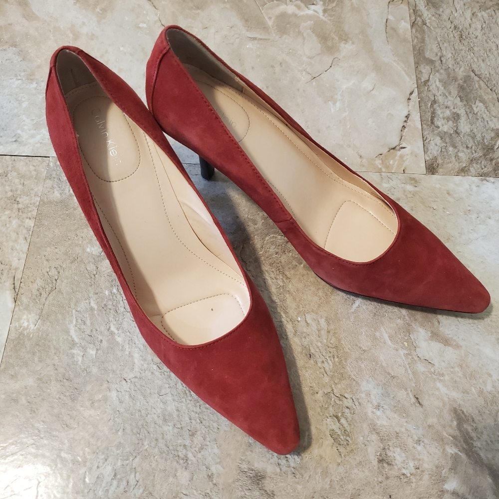 Calvin Klein heels 7.5